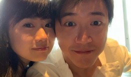 国产夫妻露脸自拍,国产夫妻的自拍风采